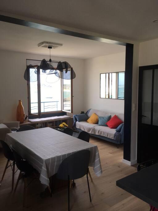 3p 70m2, Vue Mer, Et Port De Lomener * Ploemeur